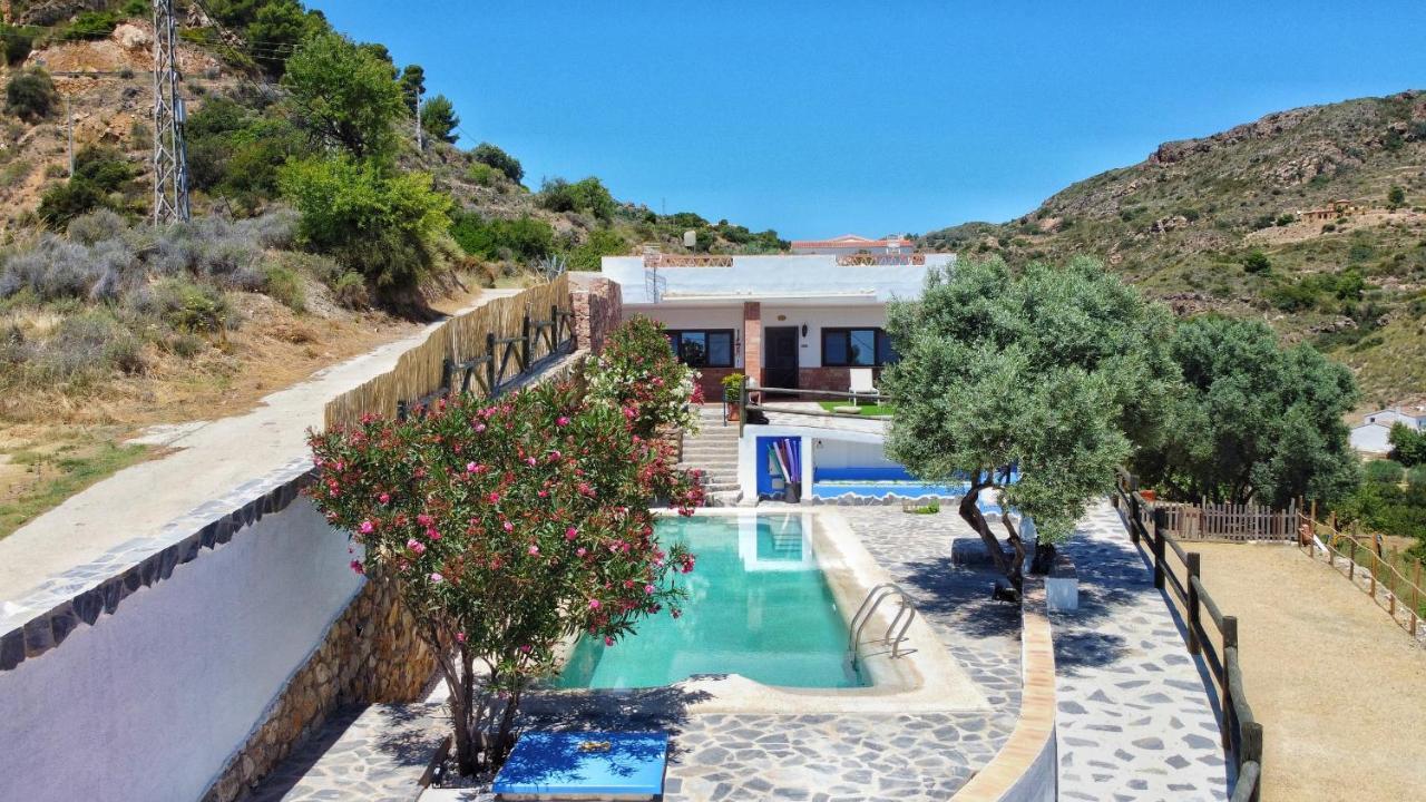 Villa For 4 With A Private Pool & Garden Bedar ภายนอก รูปภาพ
