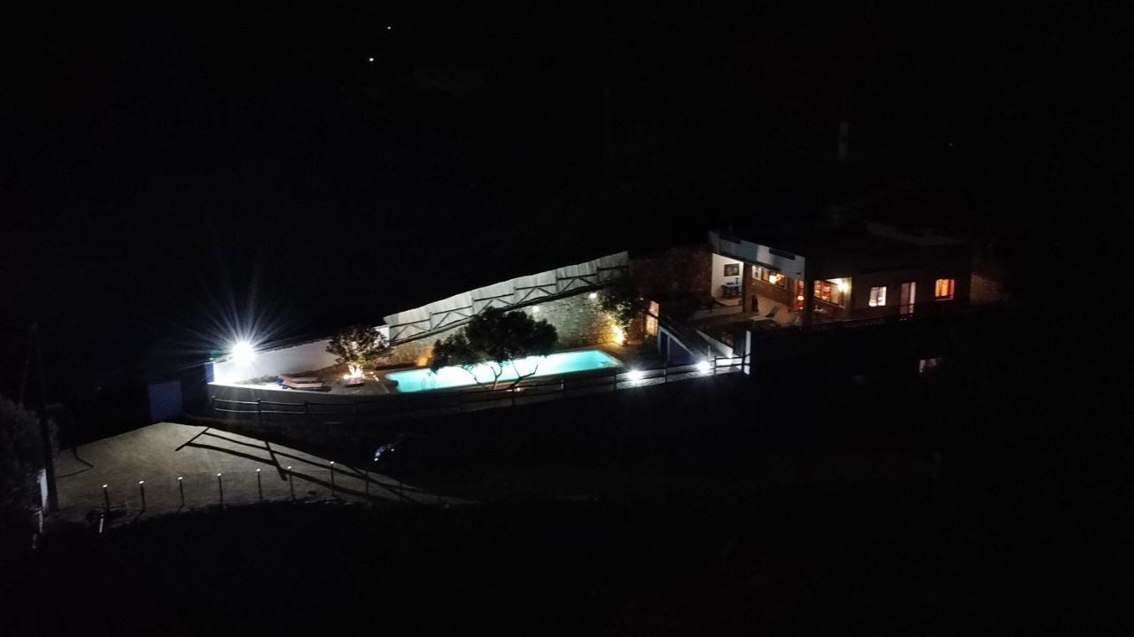 Villa For 4 With A Private Pool & Garden Bedar ภายนอก รูปภาพ