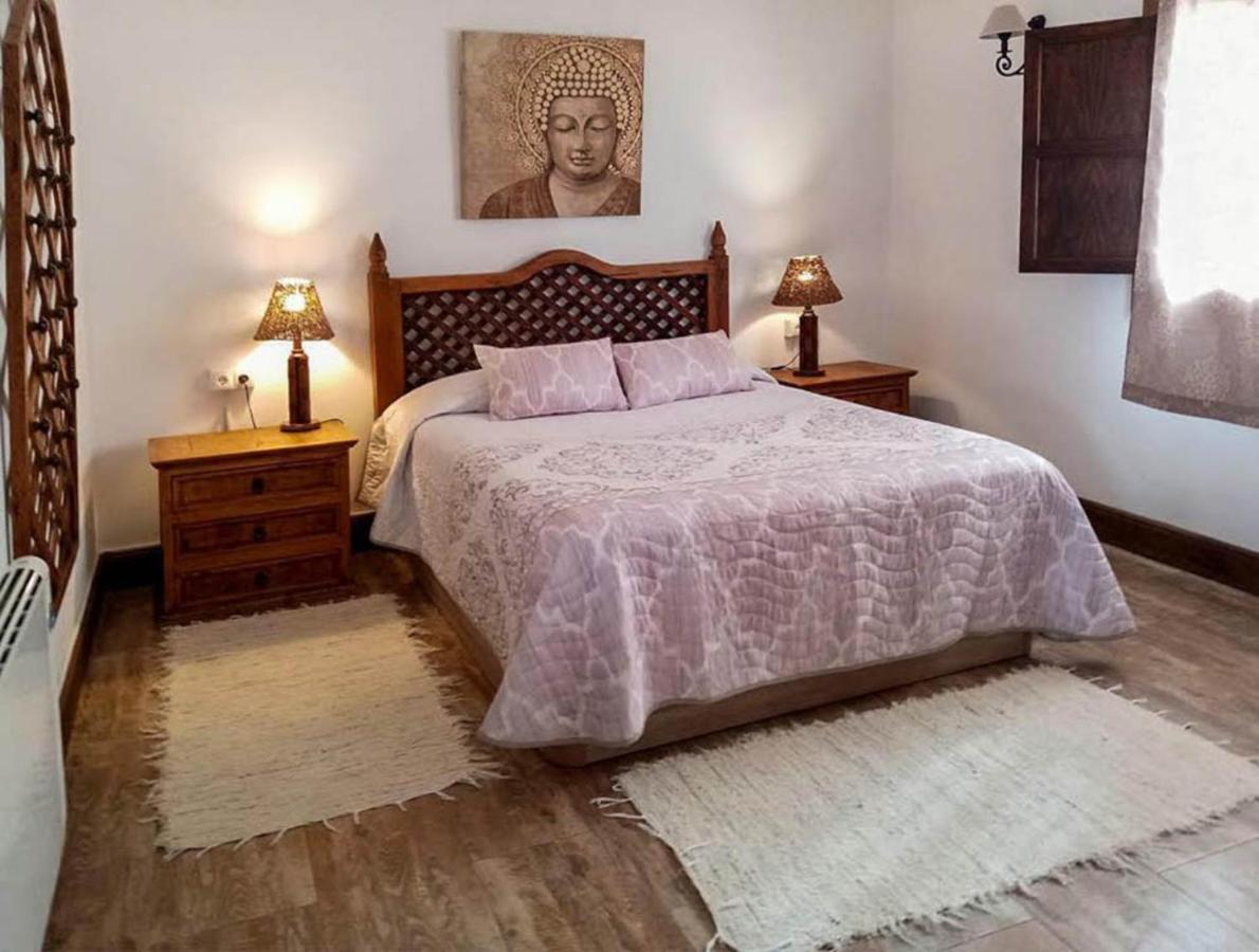 Villa For 4 With A Private Pool & Garden Bedar ภายนอก รูปภาพ