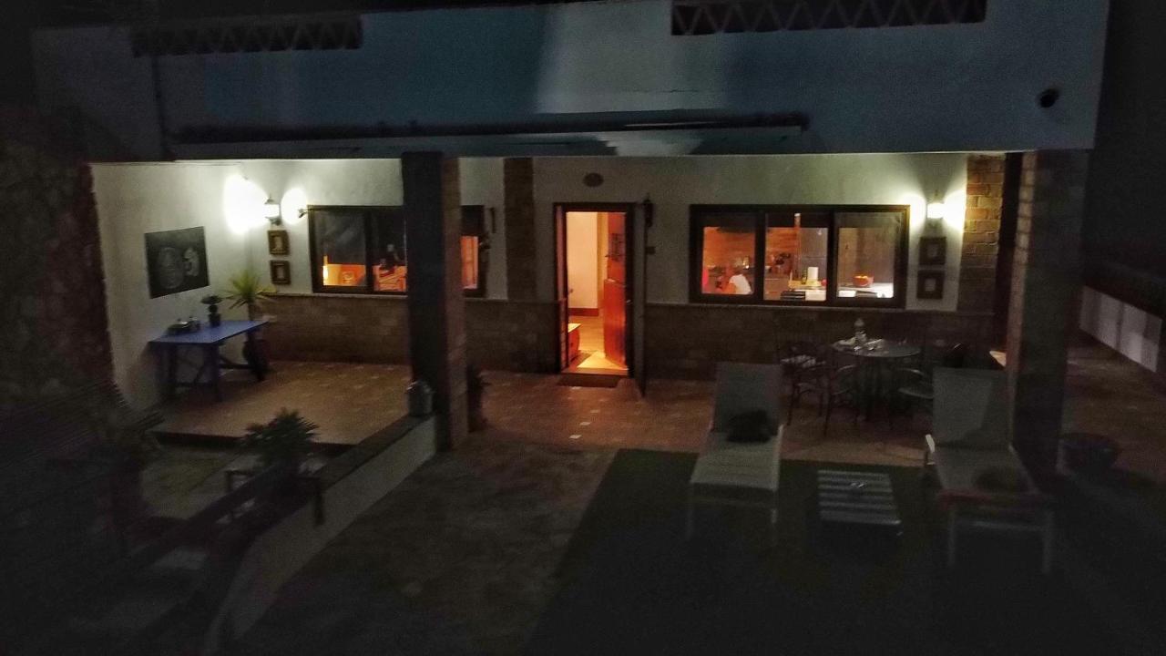 Villa For 4 With A Private Pool & Garden Bedar ภายนอก รูปภาพ